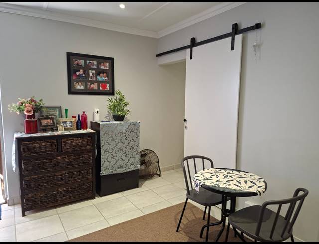 5 BEDROOM HOUSE FOR SALE IN WAVECREST